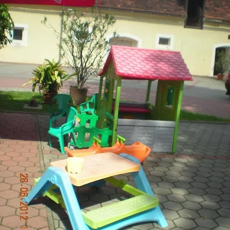 Frühstückspension Sobodajalstvo Obal